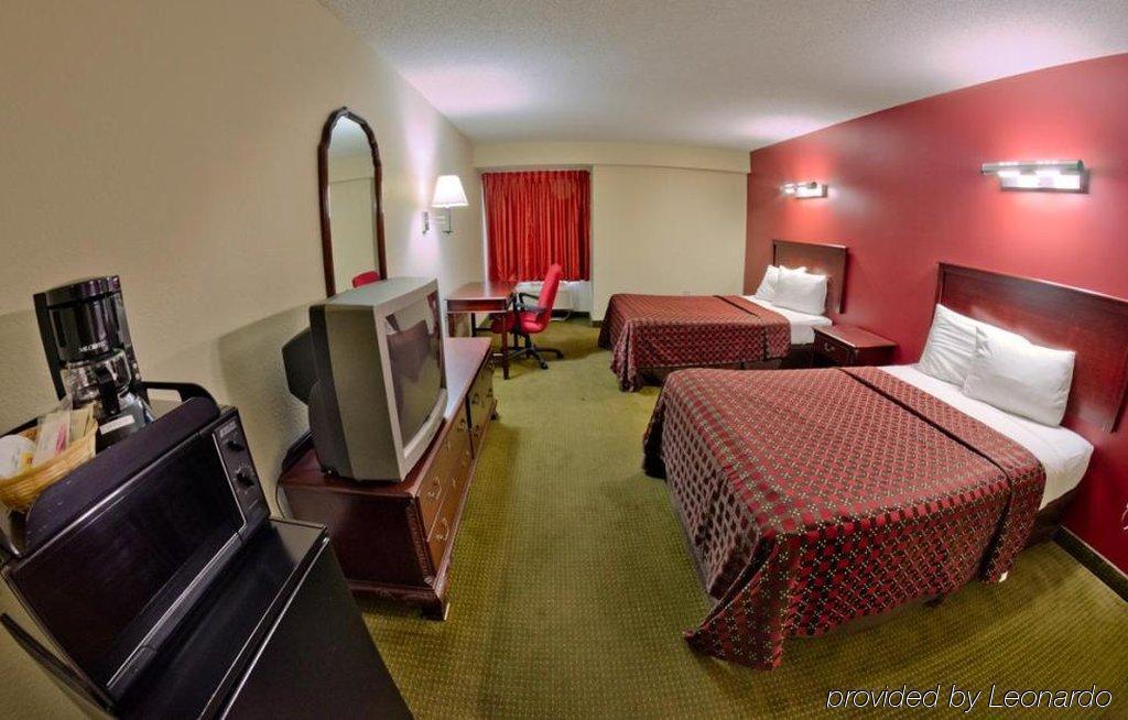 Red Roof Inn Charlotte - University Exterior foto